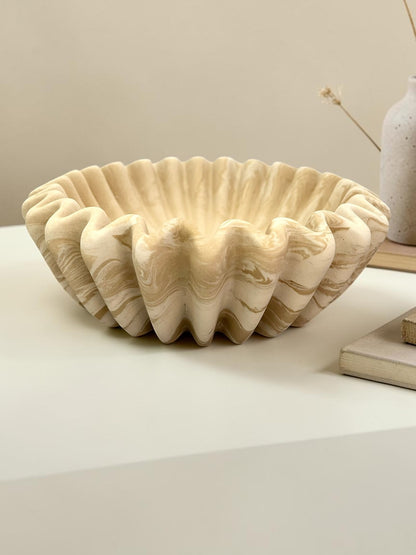 Räfflad skål - stor beige marble